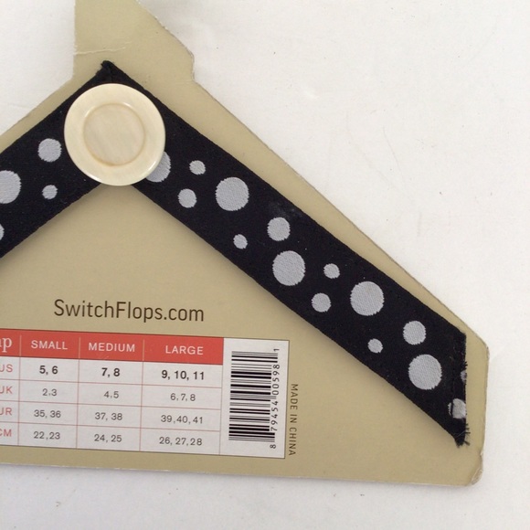 LINDSAY PHILLIPS SWITCH FLOPS NWT SIZE MEDIUM - Picture 3 of 6